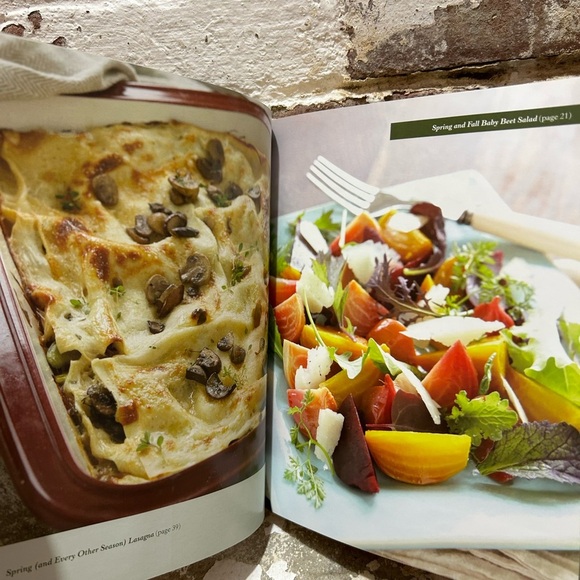 First Edition Hudson Valley Mediterranean, The Gigi Good Food Cookbook. - Picture 7 of 10